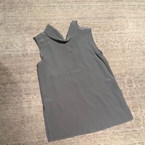 (Moving must go!) Elegant Gray Sleeveless Top